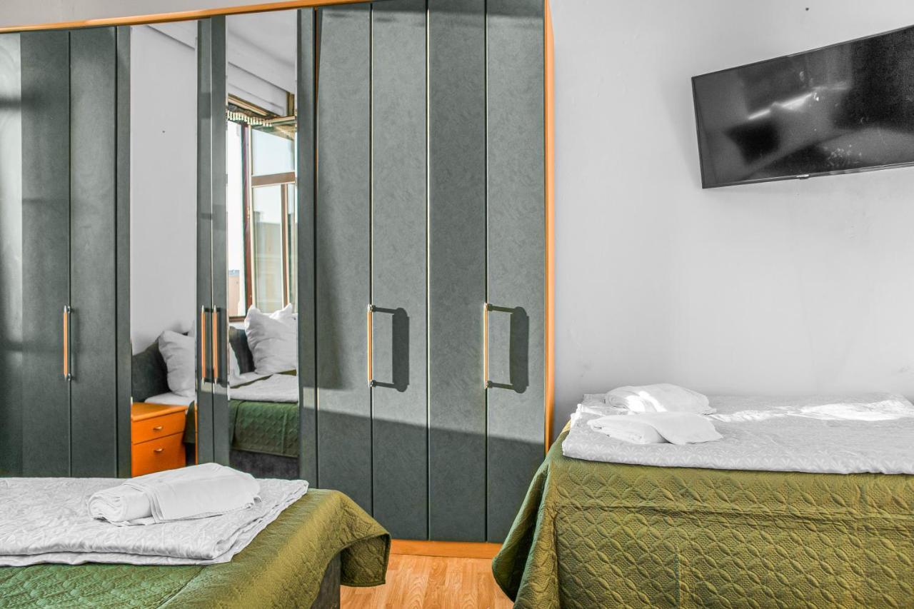 Joyful 2br Apt. @ Millenium Tower And The Danube Apartment Vienna
