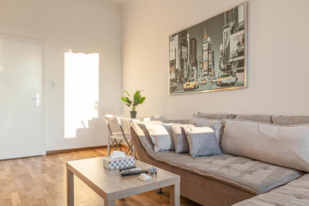 Joyful 2br Apt. @ Millenium Tower And The Danube * Vienna