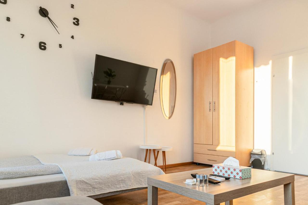Apartment Joyful 2br Apt. @ Millenium Tower And The Danube