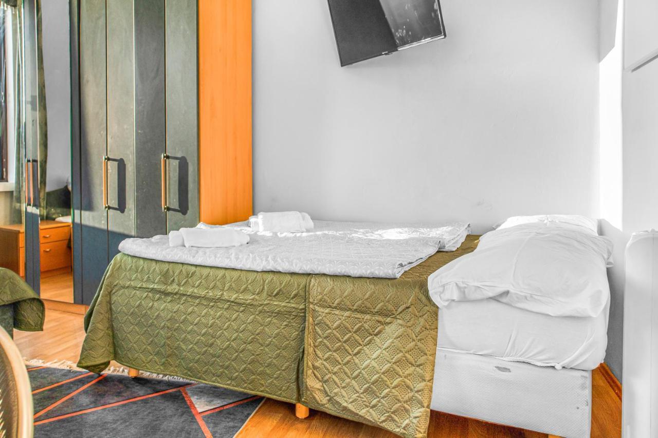 Joyful 2br Apt. @ Millenium Tower And The Danube * Vienna